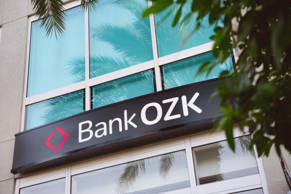 Photo utkarsh small finance bank share price target 2025